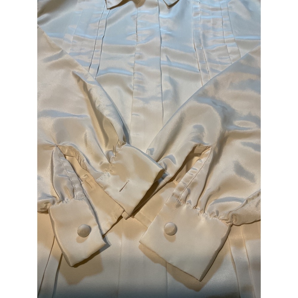 Laura‎ Scott ivory cream formal blouse long sleeve pleated button shirt Size 10 - Picture 3 of 8